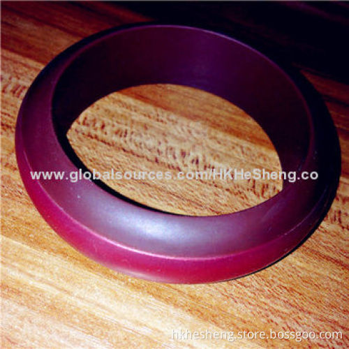 2014 Qualified Charming Food-grade Silicone Bracelets, Non-toxic and BPA-free